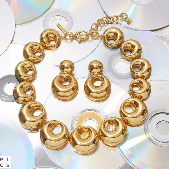 Lele Sadoughi Gold Medallion Drop Earrings - Picture 7 of 8